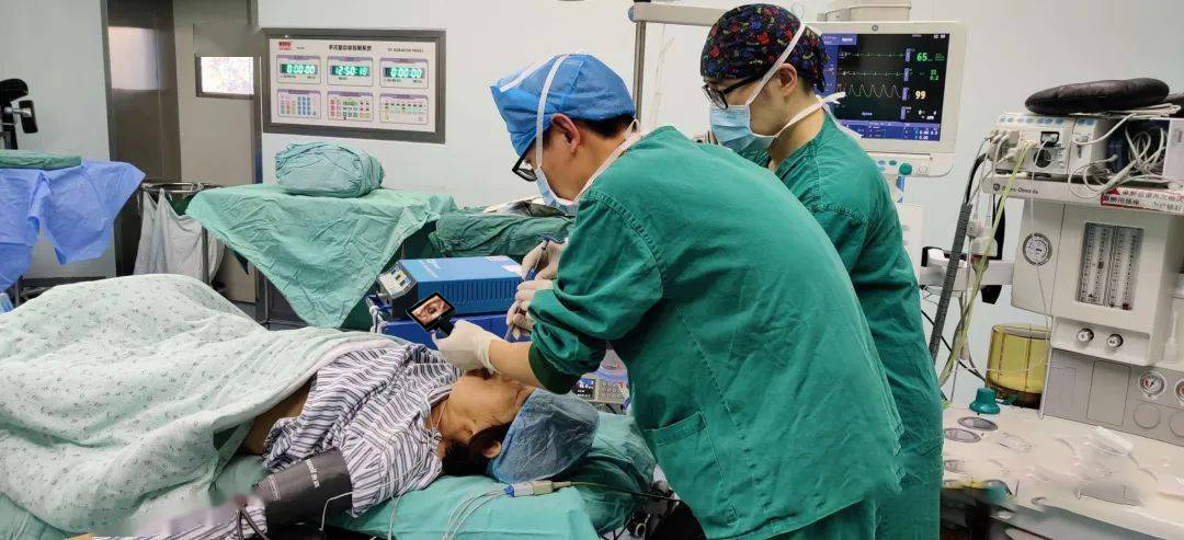 鼹鼠医疗带您了解:可视喉镜检查的流程及原因